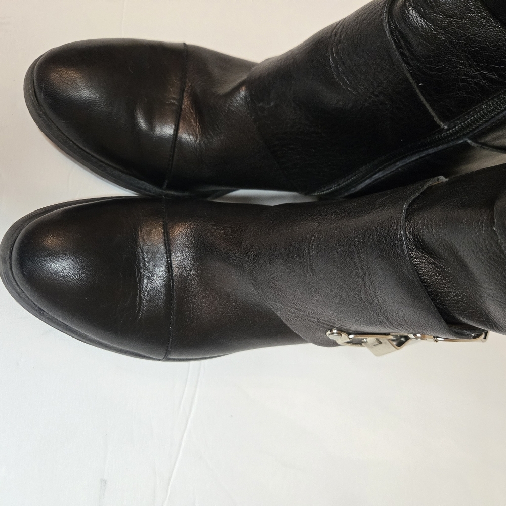 Donald J. Pliner Women's Black Leather Ankle Boots, Buckle, Sz. 6 - Picture 11 of 16